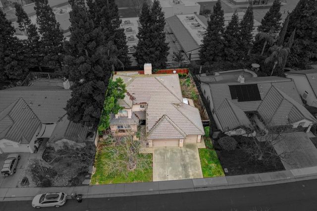 7817 MELFORT Way, Elk Grove, CA 95758