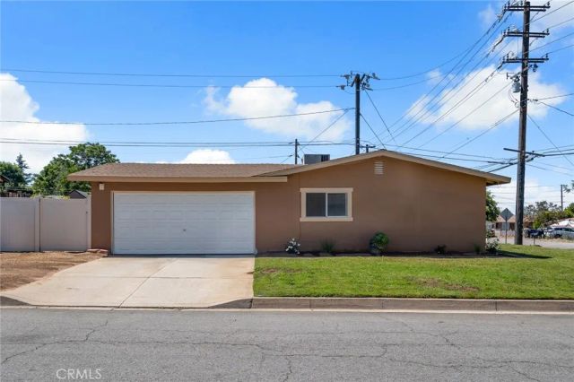 13301 3rd Street, Yucaipa, CA 92399