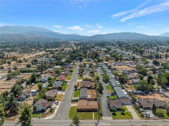13301 3rd Street, Yucaipa, CA 92399