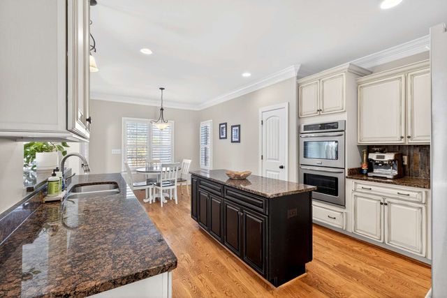 1007 Nealcrest Cir, Spring Hill, TN 37174