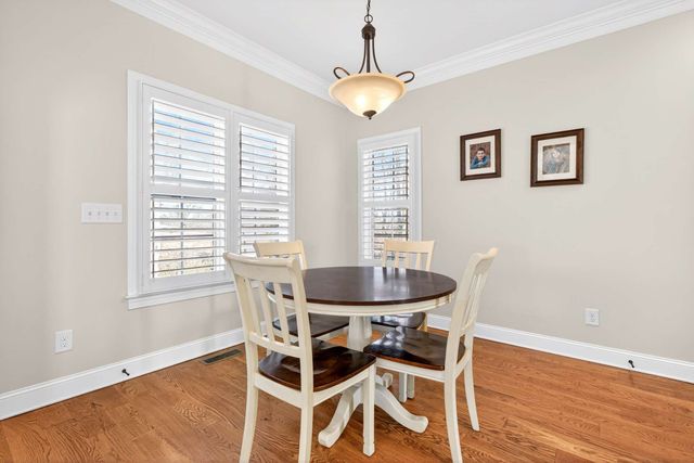 1007 Nealcrest Cir, Spring Hill, TN 37174