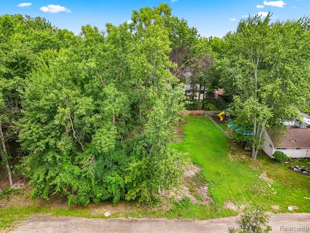 0000 Barrington Street, Westland, MI 48186