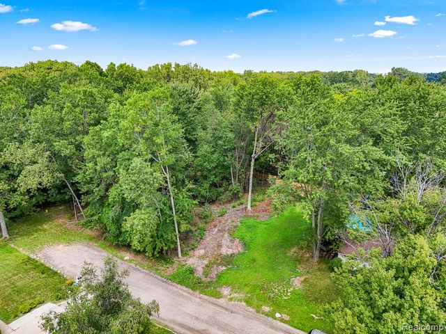 0000 Barrington Street, Westland, MI 48186