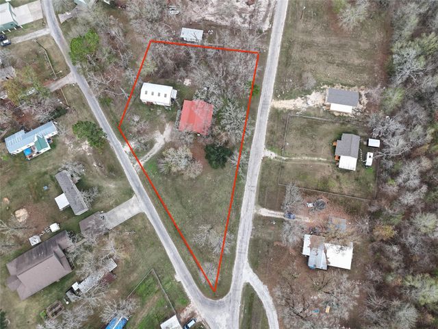 290 Armadillo Road, Trinity, TX 75862