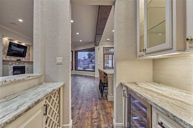 40 Logansport Court, Montgomery, TX 77356