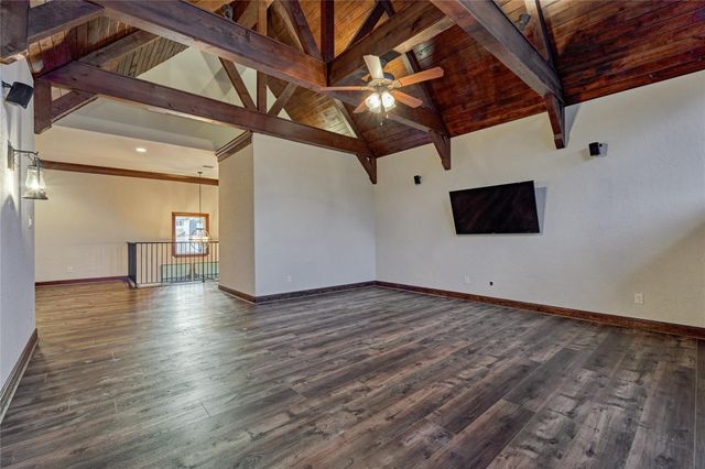 40 Logansport Court, Montgomery, TX 77356