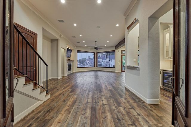 40 Logansport Court, Montgomery, TX 77356