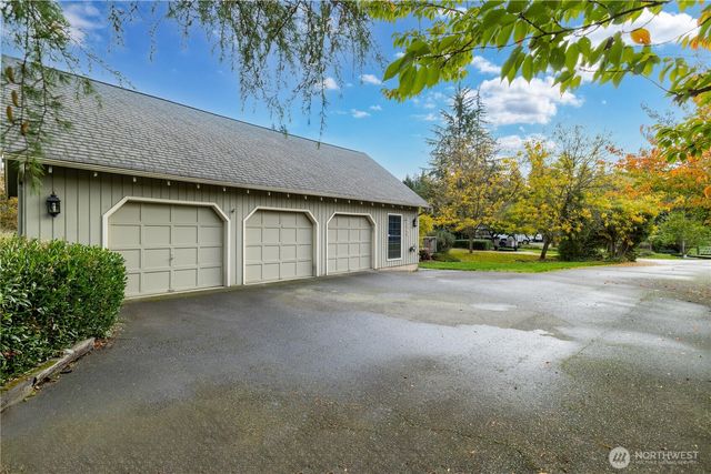 24040 146TH Place SE, Kent, WA 98042