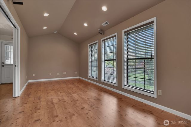 24040 146TH Place SE, Kent, WA 98042