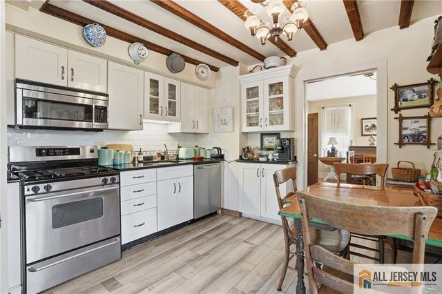 706 Old York Road, Hightstown, NJ 08520