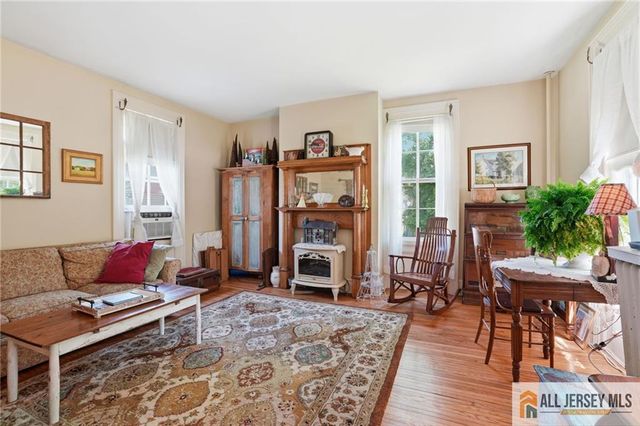 706 Old York Road, Hightstown, NJ 08520