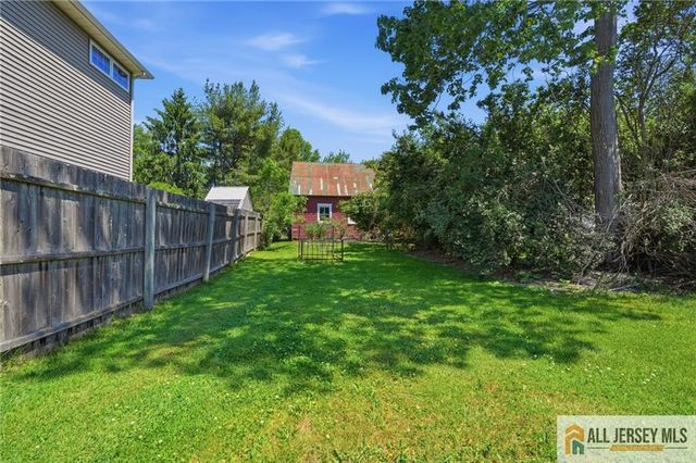 706 Old York Road, Hightstown, NJ 08520