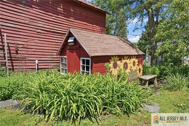 706 Old York Road, Hightstown, NJ 08520