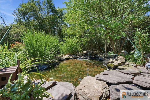 706 Old York Road, Hightstown, NJ 08520