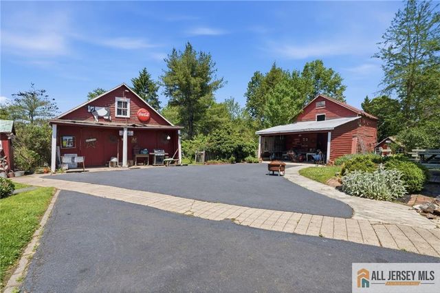 706 Old York Road, Hightstown, NJ 08520