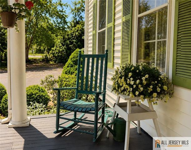 706 Old York Road, Hightstown, NJ 08520