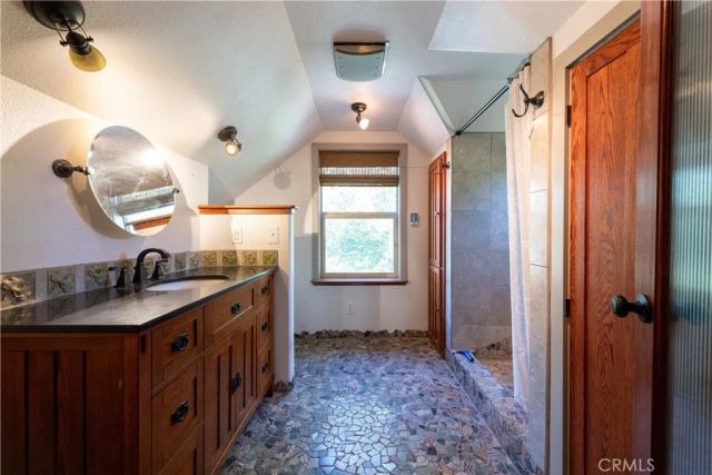 42655 Highway 49, Ahwahnee, CA 93601