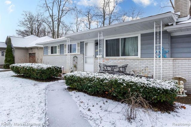 176 Dickenson Street, Romeo, MI 48065