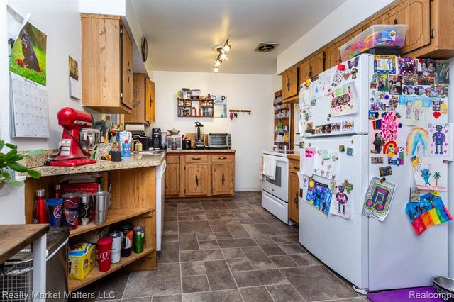 176 Dickenson Street, Romeo, MI 48065