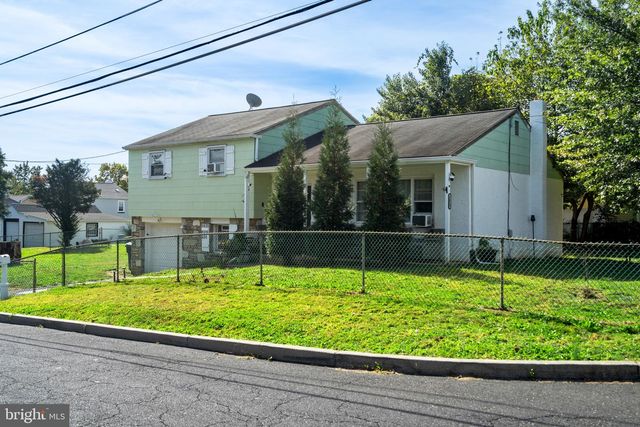 1625 PARK AVE, Willow Grove, PA 19090