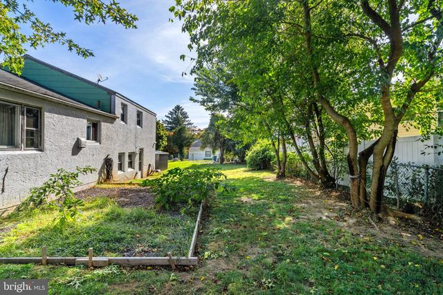 1625 PARK AVE, Willow Grove, PA 19090