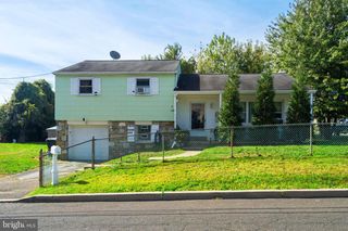 1625 PARK AVE, Willow Grove, PA 19090