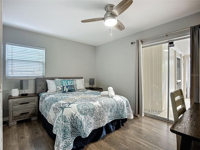 5703 18 STREET W, Bradenton, FL 34207