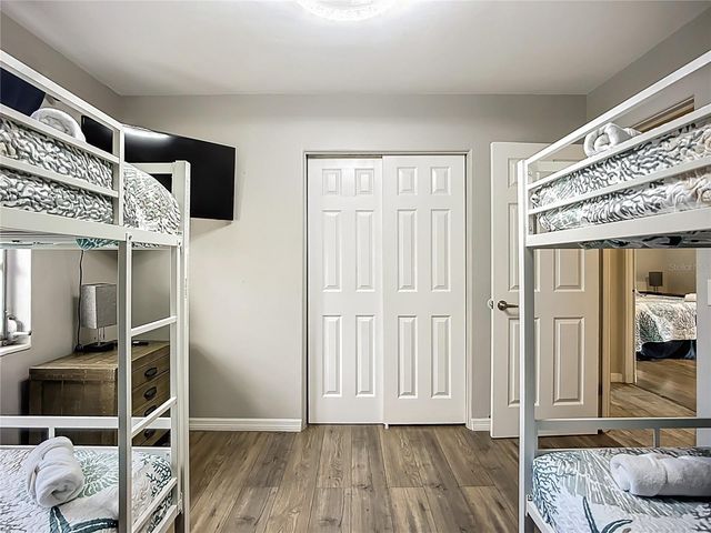 5703 18 STREET W, Bradenton, FL 34207