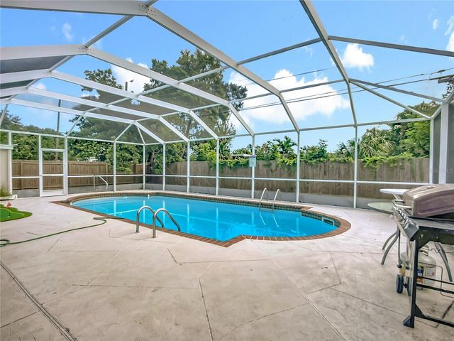 5703 18 STREET W, Bradenton, FL 34207