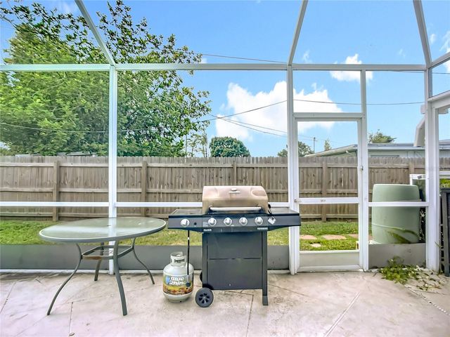 5703 18 STREET W, Bradenton, FL 34207