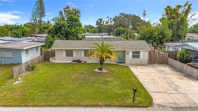 5703 18 STREET W, Bradenton, FL 34207