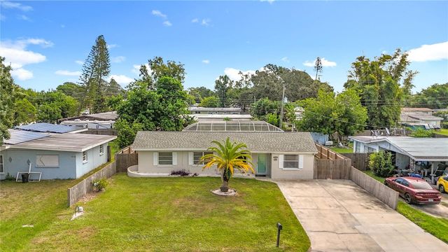 5703 18 STREET W, Bradenton, FL 34207