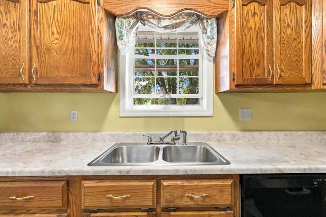 311 Chickasaw Trail, Stanford, KY 40484