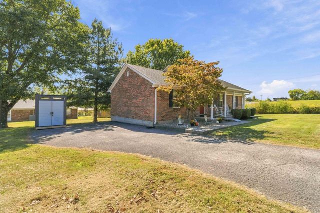 311 Chickasaw Trail, Stanford, KY 40484