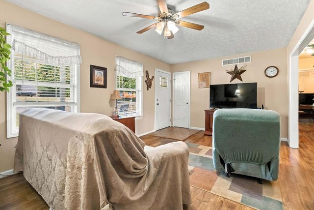 311 Chickasaw Trail, Stanford, KY 40484