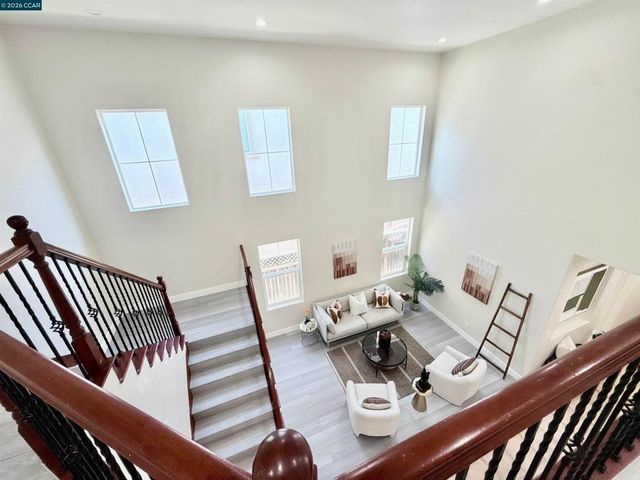 7240 Willow Creek Cir, Vallejo, CA 94591
