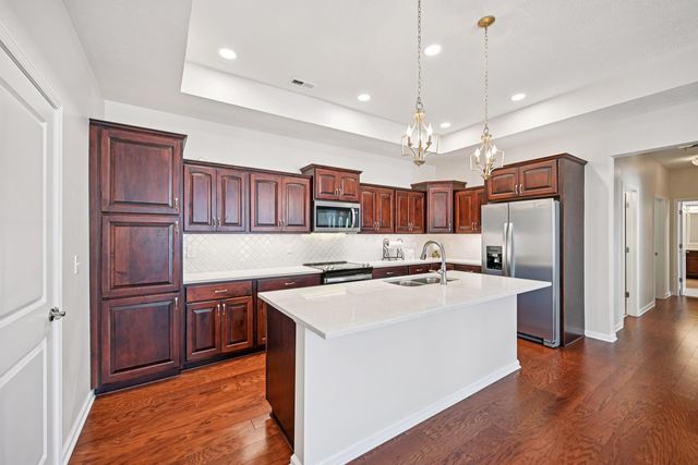 212 Eisley Lane, Marysville, OH 43040