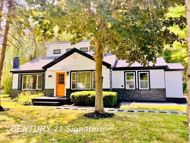 1450 Timothy Street, Saginaw Twp, MI 48638