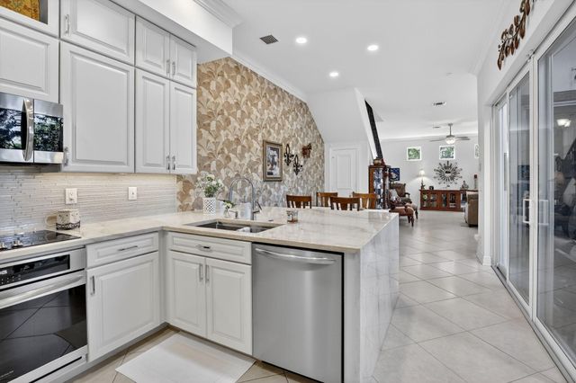 1508 SE 2nd Court B, Fort Lauderdale, FL 33301