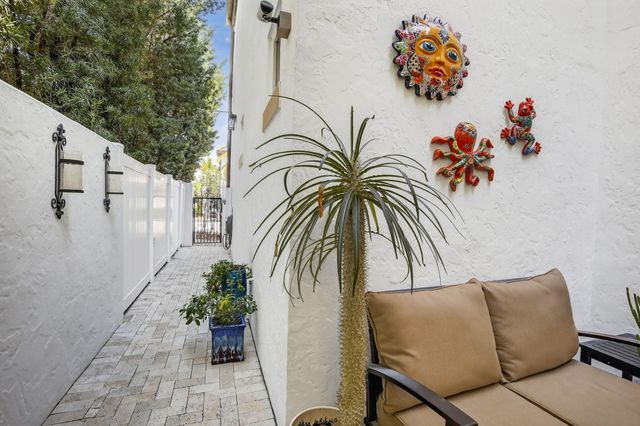 1508 SE 2nd Court B, Fort Lauderdale, FL 33301