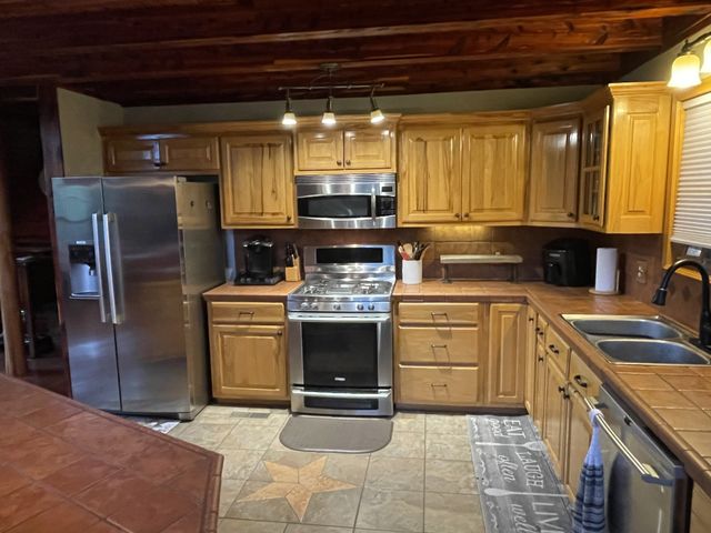 9533 Buttermilk Ridge Rd, Lawrenceburg, TN 38464