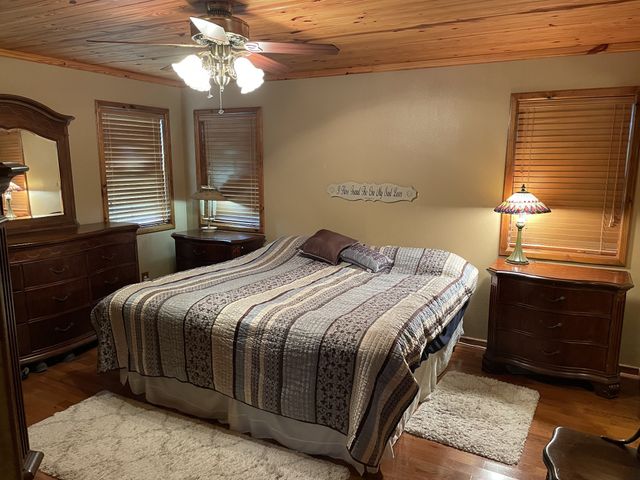 9533 Buttermilk Ridge Rd, Lawrenceburg, TN 38464