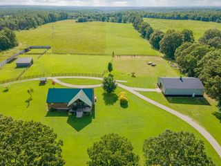9533 Buttermilk Ridge Rd, Lawrenceburg, TN 38464