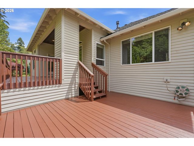 12638 ADRIAN Ct, Lake Oswego, OR 97034