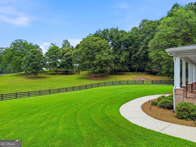 135 Amy Lane, Canton, GA 30115