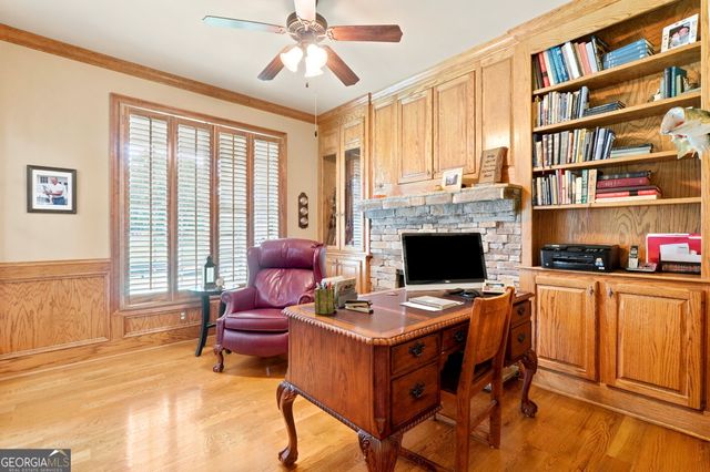 135 Amy Lane, Canton, GA 30115