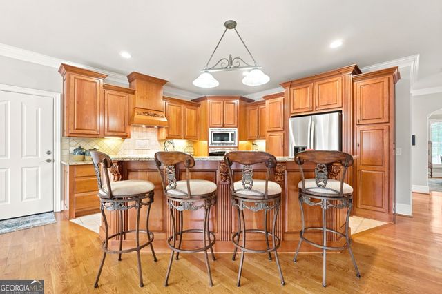 135 Amy Lane, Canton, GA 30115