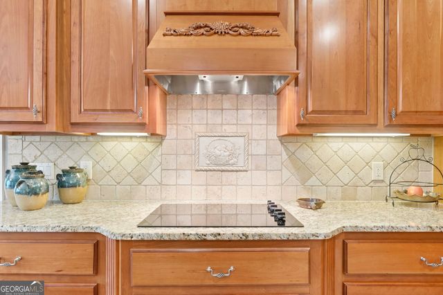 135 Amy Lane, Canton, GA 30115