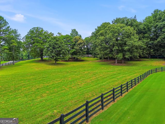 135 Amy Lane, Canton, GA 30115
