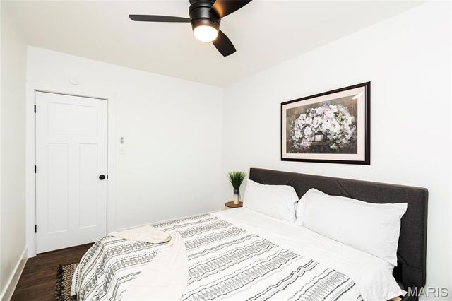 6609 Pernod Avenue, St Louis, MO 63139